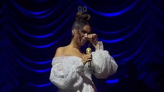 Leona Lewis had a cold and sobbed during Bleeding Love in Cardiff  Christmas with love tour 2023 [upl. by Roydd]