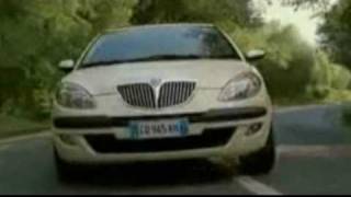 LANCIA YPSILON PRIMO SPOT 2003 [upl. by Ynitsed387]