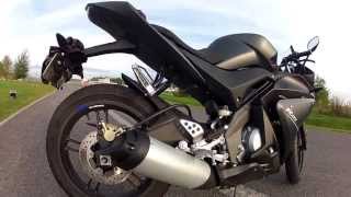 Yamaha YZF R125 Special Edition Carbon Tech  Sound  Review [upl. by Burnham]