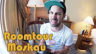 Roomtour MOSKAU  Taddl entdeckt sich in hundert Spiegeln ritzcarlton [upl. by Bondie]