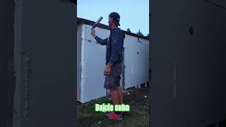 Elewacja odpowiedź na hejt 😀youtubeshorts remont budowanie funny shorts [upl. by Troxell]