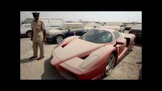 Un Ferrari Enzo abandonado en un lote de Dubai [upl. by Aromas]