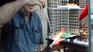 Dougall Meloney of Sarnia does a glass blowing demo in WBurg [upl. by Edobalo]