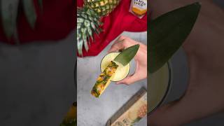 Como preparar una piña colada sin alcohol 🍍🥥 [upl. by Citarella]