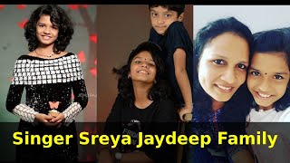 ശ്രെയകുട്ടിയുടെ കുടുംബം Singer Sreya Jaydeep beautiful Family [upl. by Hock]