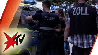 Razzien gegen illegale Schwarzarbeit Unterwegs mit dem Zoll  stern TV [upl. by Jona]