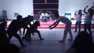 Coreografia Cadeias Quebrar Ministerio Corpo e Luz [upl. by Emse]