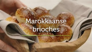 Marokkaanse brioche  Broodjes Bakken  AVEVE [upl. by Arrakat775]