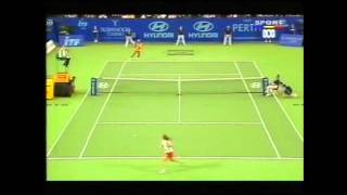 Serena Williams v Virginia Ruano Pascual Hopman Cup WTA HIghlights [upl. by Wengert]