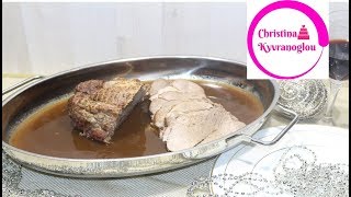 Schweinebraten Rezept  Schweinebraten saftig und zart mit dunkler Soße [upl. by Esikram]