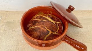 PANE fatto in casa SENZA impasto infornato con pentola di terracotta 😉Pane Veloce e Facile sfornare [upl. by Tamara187]