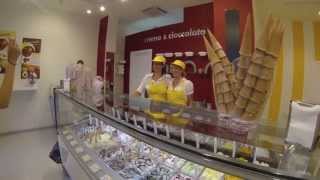 Inaugurazione Gelateria Crema e Cioccolato [upl. by Annelise77]