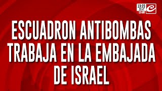 Escuadrón antibombas trabaja en la embajada de Israel [upl. by Akcirderf327]