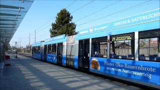 Ein Straßenbahntyp R33 verlässt den Westfriedhof in München [upl. by Arehahs]