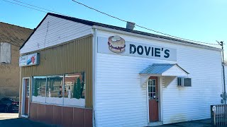 DOVIE’S HAMBURGERS Since 1938  Tompkinsville Kentucky  Restaurant Review [upl. by Atnomed]