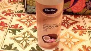 LifeFlo Fractionated Coconut Oil  REVIEW CRUELTY FREE [upl. by Auqenes]