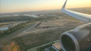 Evening landing at Houston George Bush Intercontinental Airport  a321 [upl. by Azriel]