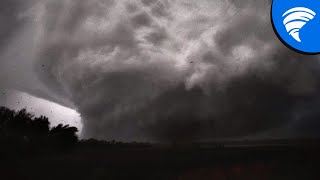 4K MASSIVE WEDGE TORNADO in Linneus Missouri [upl. by Htebazileharas191]