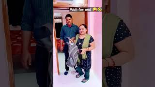 Aada pavi 🤣🤪 wait for end 🤪🤣 comedy funny couple family trending ytstudio husbandwifecomedy [upl. by Leach5]