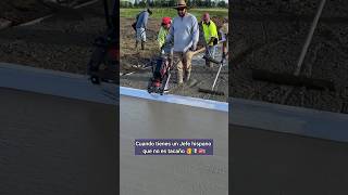 Cuando tienes un Jefe hispano que no es tacaño 👌🇲🇽🇺🇲 construction concrete shorts usa mexico [upl. by Darmit]