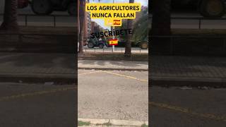 🇪🇦 AGRICULTORES DE TODA ESPAÑA LLEGANDO A VALENCIA PARA AYUDAR 🇪🇦 short viral valencia españa [upl. by Nnaeirb]