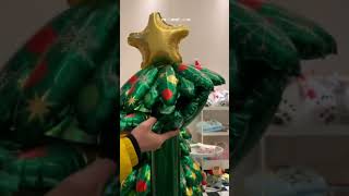 Start preparing the Christmas tree now🎄 ChristmasTree Christmas ChristmasBalloon [upl. by Jolynn]