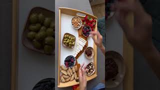 Easy and attractive Vegetarian Charcuterie board [upl. by Gabbie]