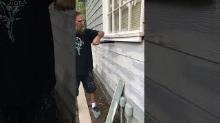 Don’t Use Screws Removing Siding HouseSiding Removal HandymanTips HomeImprovement [upl. by Olivero847]