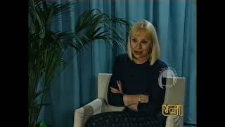 Raffaella Carrà e il duetto con Giorgia  Sanremo 2001 [upl. by Akinek]