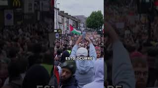 Manifestantes en contra del Racismo en Inglaterra agarran fuerza  Noticias EstrellaTV [upl. by Bodi978]