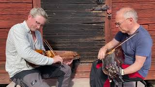 Avskedsgånglåt av Eric Sahlström med Torbjörn Näsbom och Anders Mattsson på nyckelharpa [upl. by Notled]