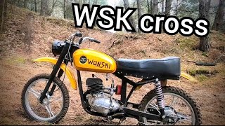 WSK 125 cross vs górki i piesek [upl. by Yelwah]