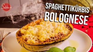 Spaghettikürbis Bolognese  Low Carb kochen  salalade [upl. by Dunkin]