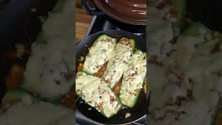 Calabacitas Rellenas De Carne Molida [upl. by Ardnikal769]