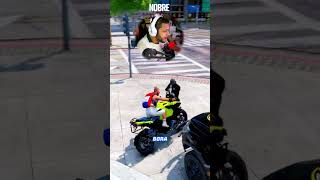 TROLEI a POLICIA com a SUPER MOTO que fica INVISIVEL gtaroleplay gtarp fivem [upl. by Geesey]