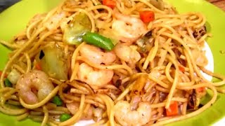 How to make Shrimp Lo Mein  Easy Chinese Food Recipe [upl. by Eissac]