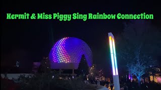 Kermit amp Miss Piggy sing Rainbow Connection in EPCOT festivalofthearts rainbowconnection epcot [upl. by Lehcar733]