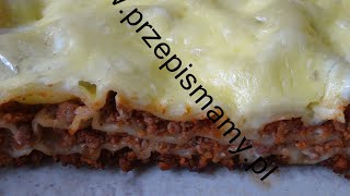 Lazania przepis na lasagne z miesem mielonym i sosem beszamelowym [upl. by Uehttam]