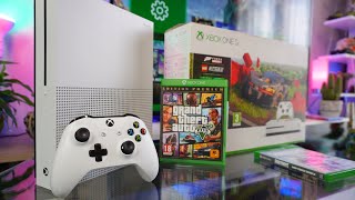 XBOX ONE S Unboxing Setting Up And POV Gameplay Test GTA 5 [upl. by Ettenim802]