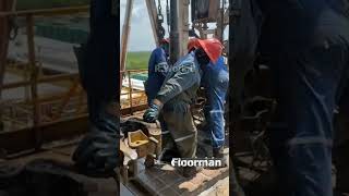 Floorman Tripping Workrig ad drilling oil tripping [upl. by Ybanrab369]