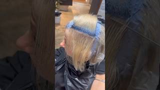 🖌️ Blonder se near to roots application kaisekarehairroottouchuphaircolortutorialhaircolorideas [upl. by Eanom]