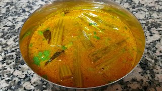 சுவையும் மணமும் நிறைந்த முருங்கைக்காய் பொரிச்ச குழம்புDrumstick Poricha Kulambu [upl. by Anitsirk]