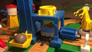 Geotrax Train Tables Rc Set Blue Bull N Bruno N Yellow Train Windmill Millhouse [upl. by Burman447]