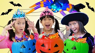 Emma Wendy and Jannie Favorite Halloween Trick or Treat Stories for Kids [upl. by Lucy]