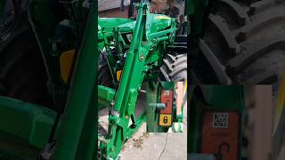 ⏰️ Schneller FrontladerAnbau 643R von John Deere landwirtschaft landtechnik [upl. by Sitruc]