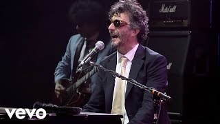 Fito Paez  Brillante Sobre El Mic En Vivo [upl. by Eiramyma201]