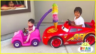 Ryans Drive Thru Pretend Play Restaurant on Kids Power Wheels [upl. by Yeung444]