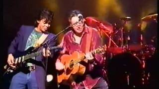 Tommy and Phil Emmanuel rock guitar medley France 2001 AMAZING PERFORMANCE [upl. by Analla975]