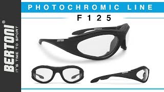 F125 Photochromic Antifog Sunglasses for Motorbike ski and shooting by Bertoni [upl. by Nosirrah]