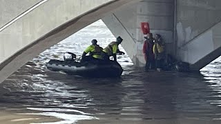 2 rescued from high water at Scioto River in downtown Columbus [upl. by Neilson357]